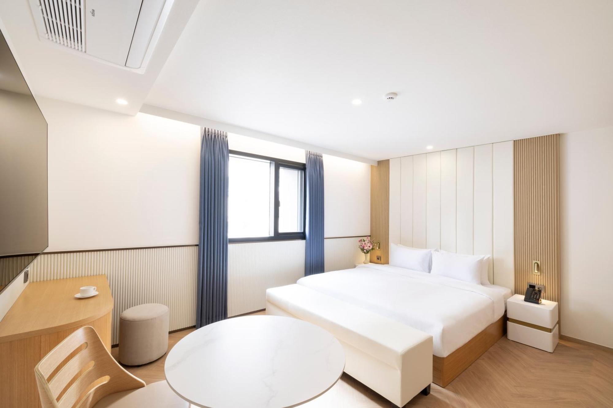 Busan H-Avenue Hotel Seomyeon Station Экстерьер фото
